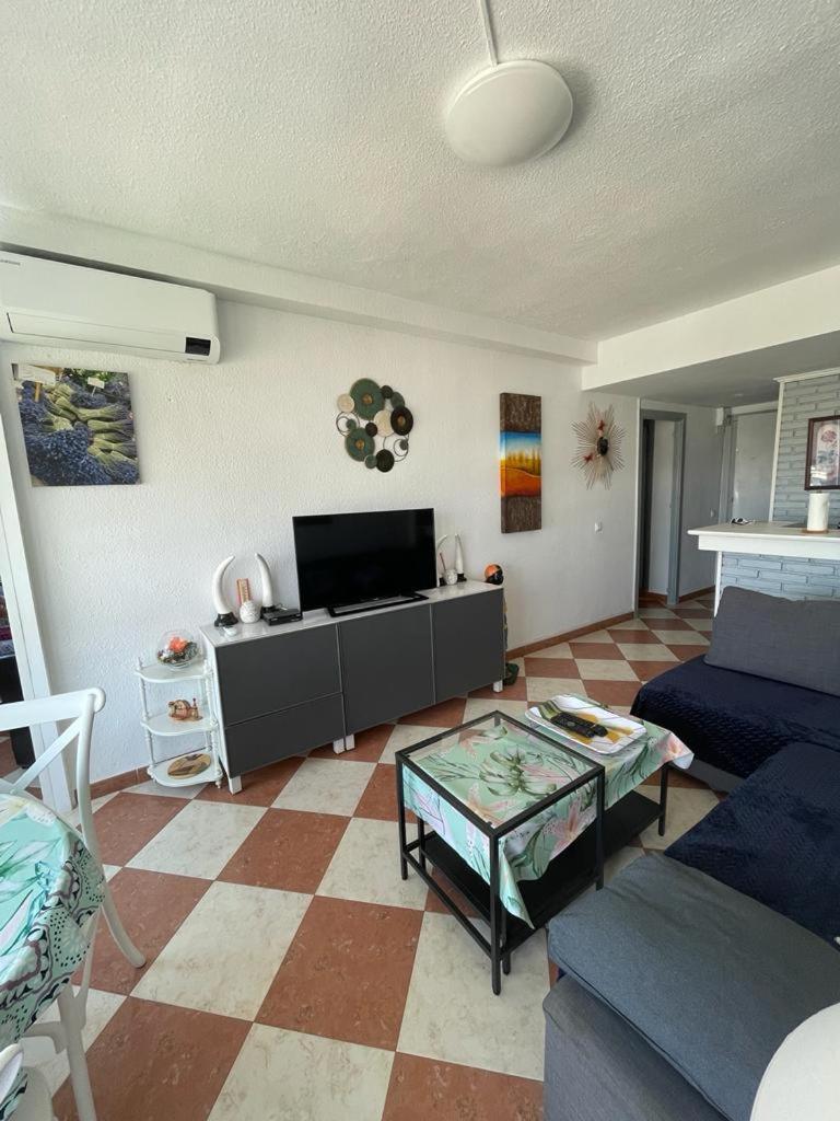 Appartement Entier Avec Vue Panoramique เบนัลมาเดนา ภายนอก รูปภาพ