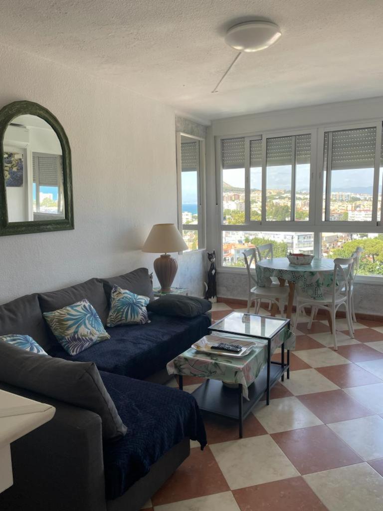 Appartement Entier Avec Vue Panoramique เบนัลมาเดนา ภายนอก รูปภาพ